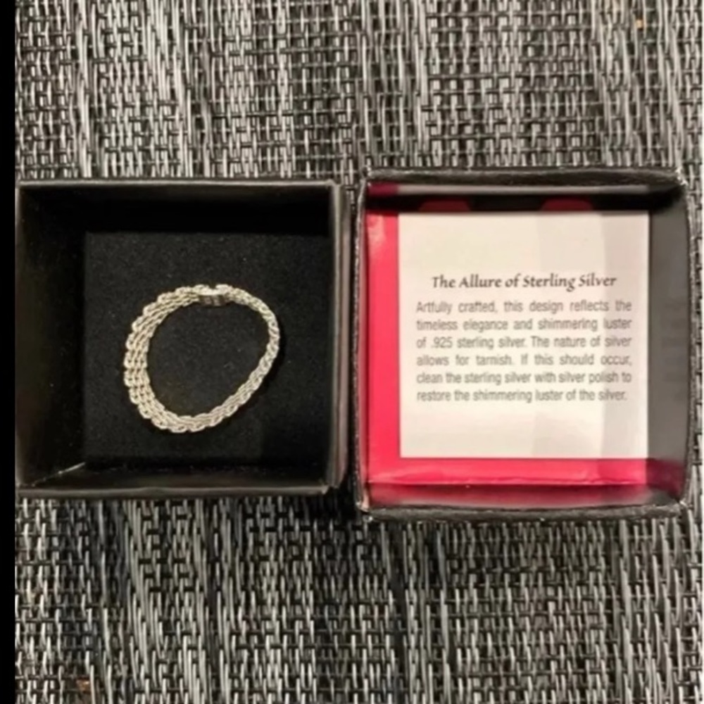 Avon Sterling Silver Braided Chain Ring